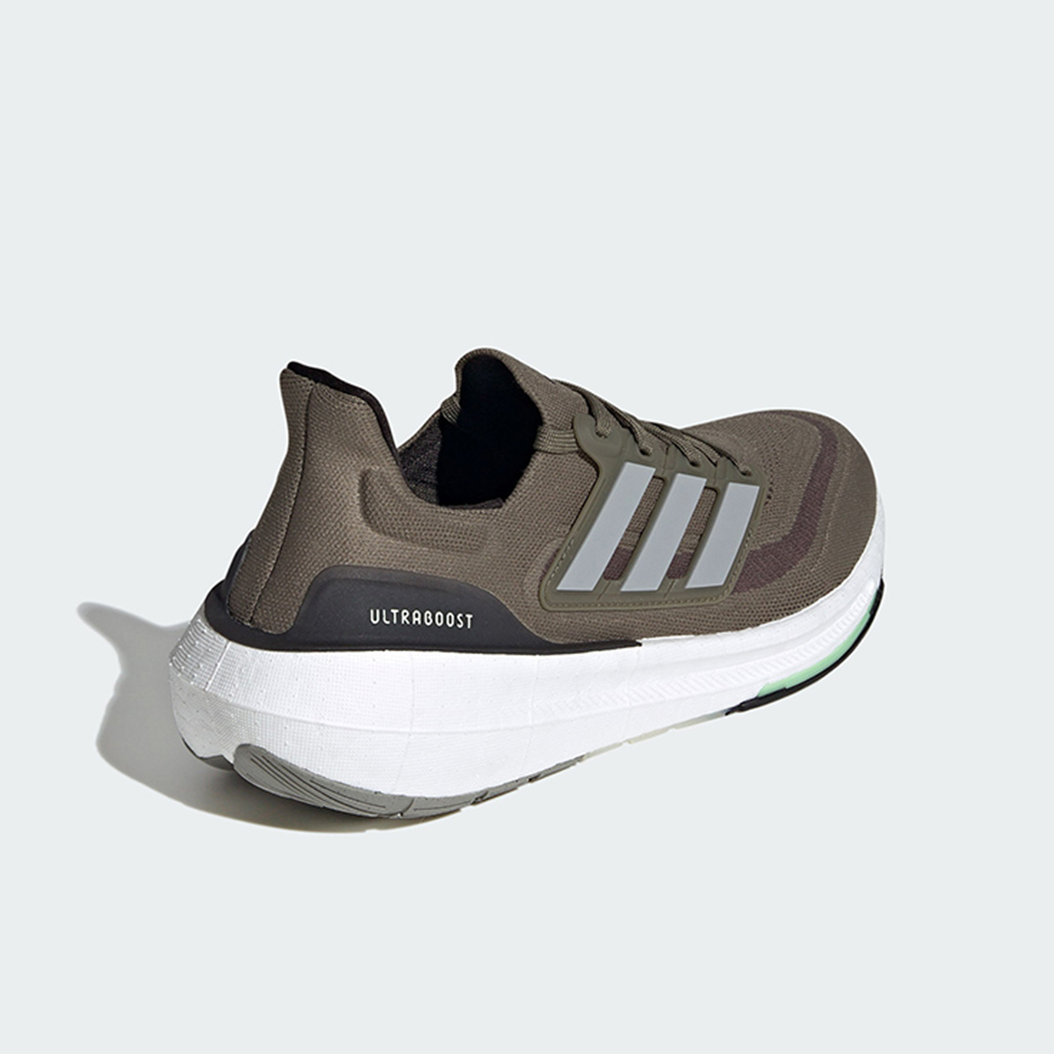 Мужские и женские спортивные к – обзор и цена Adidas Shoes Ultraboost Light